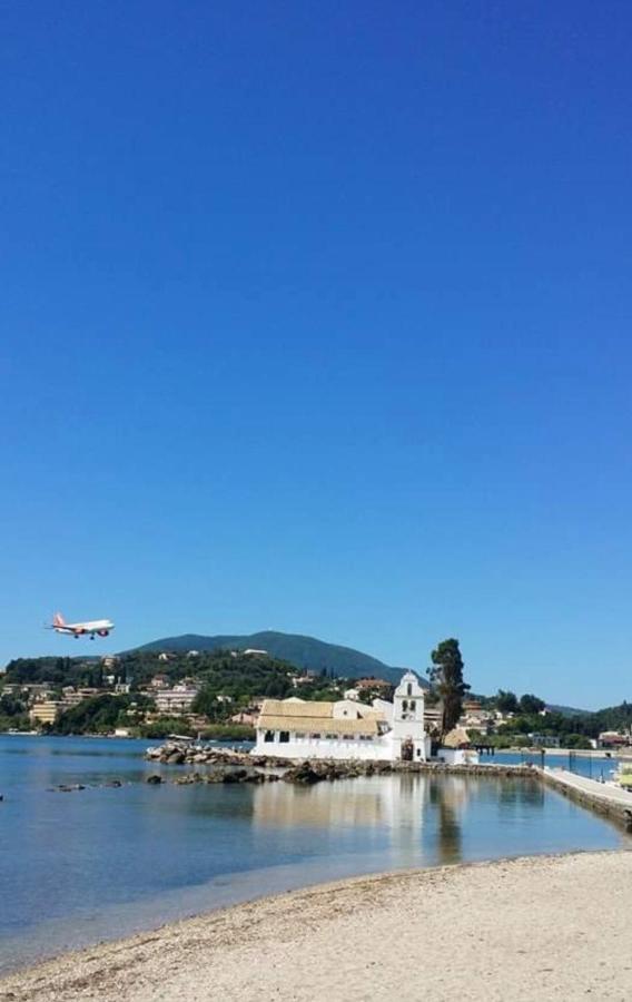 Corfu Studio Luaran gambar