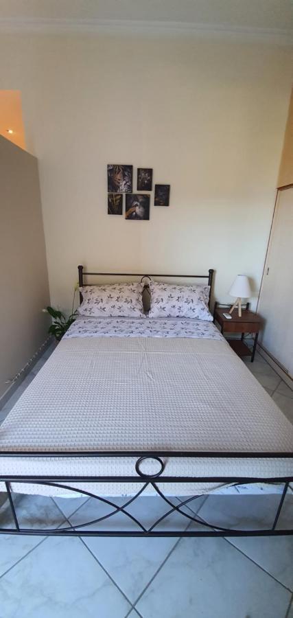Corfu Studio Luaran gambar